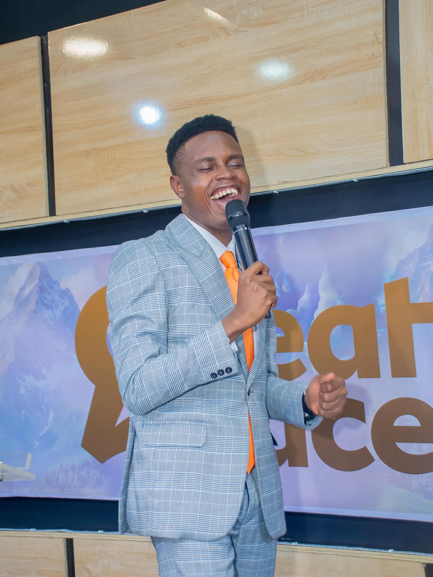 Pastor David Teminijesu